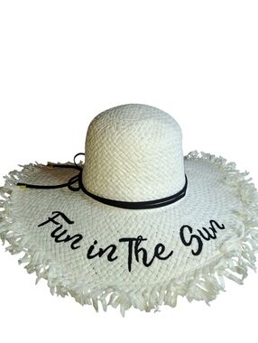 Fun In The Sun ON A BEACH HAT!